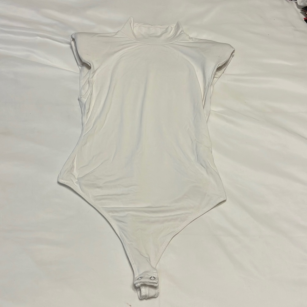Good American white mock neck body suit- worn once.